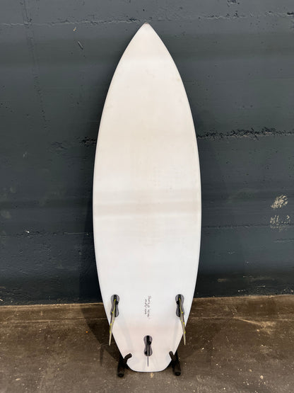 Holy Melony - The Ultimate Light White Pro Model